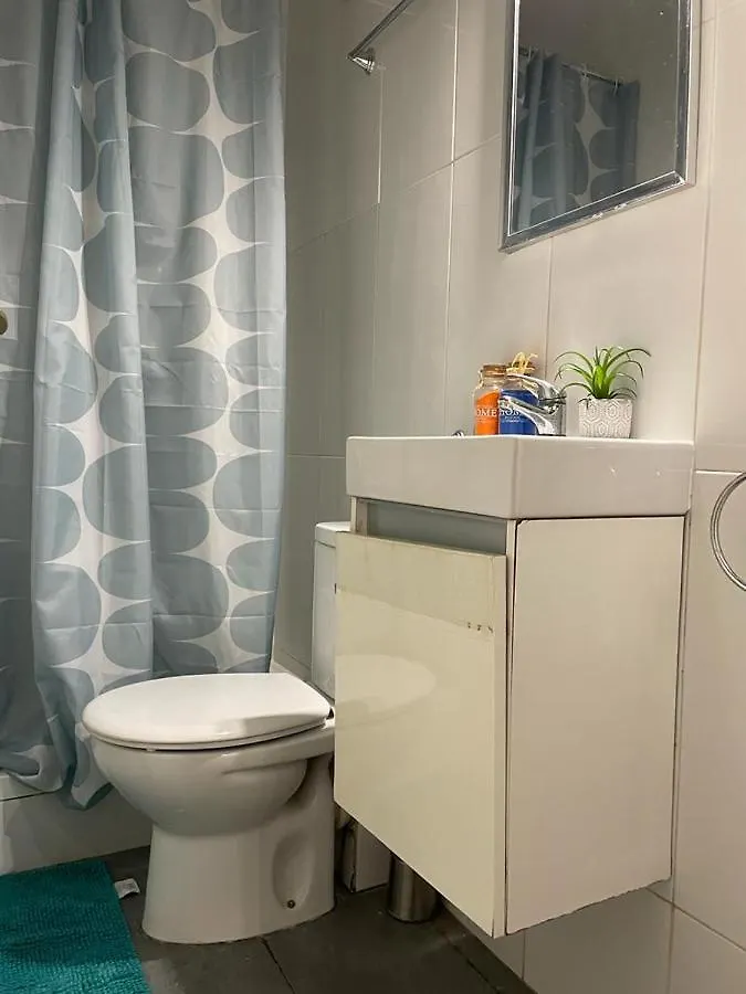 Hostal By Plaza Universidad Rooms Barcelona